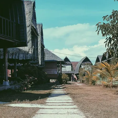 Suka Beach Bungalow